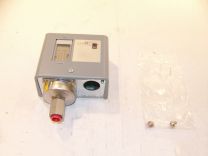 P70CA-63.jpg